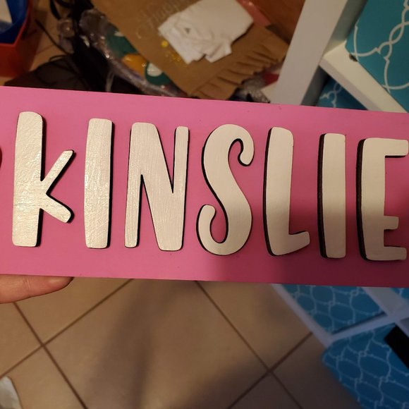 "Kinslie" Wooden Name Puzzle - Picture 1 of 1